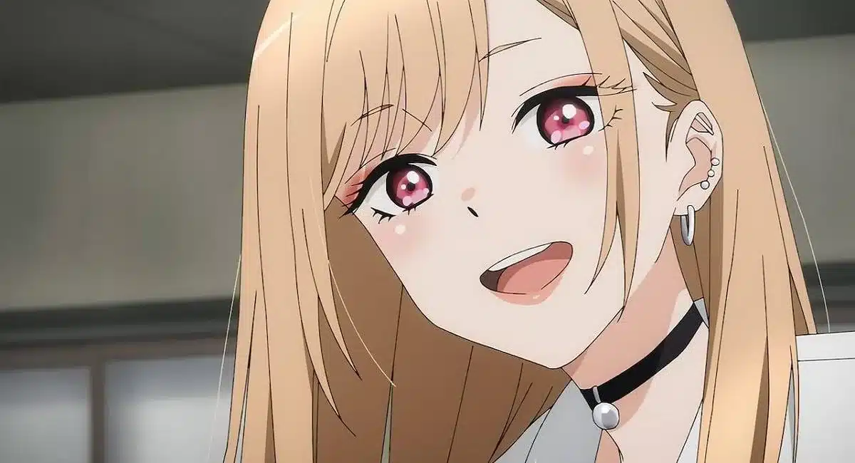Sono Bisque Doll- Marin aparece sem suas roupas no mangá