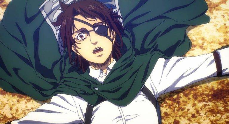 Attack on Titan – Dubladora da Hange revive a sua última cena no anime