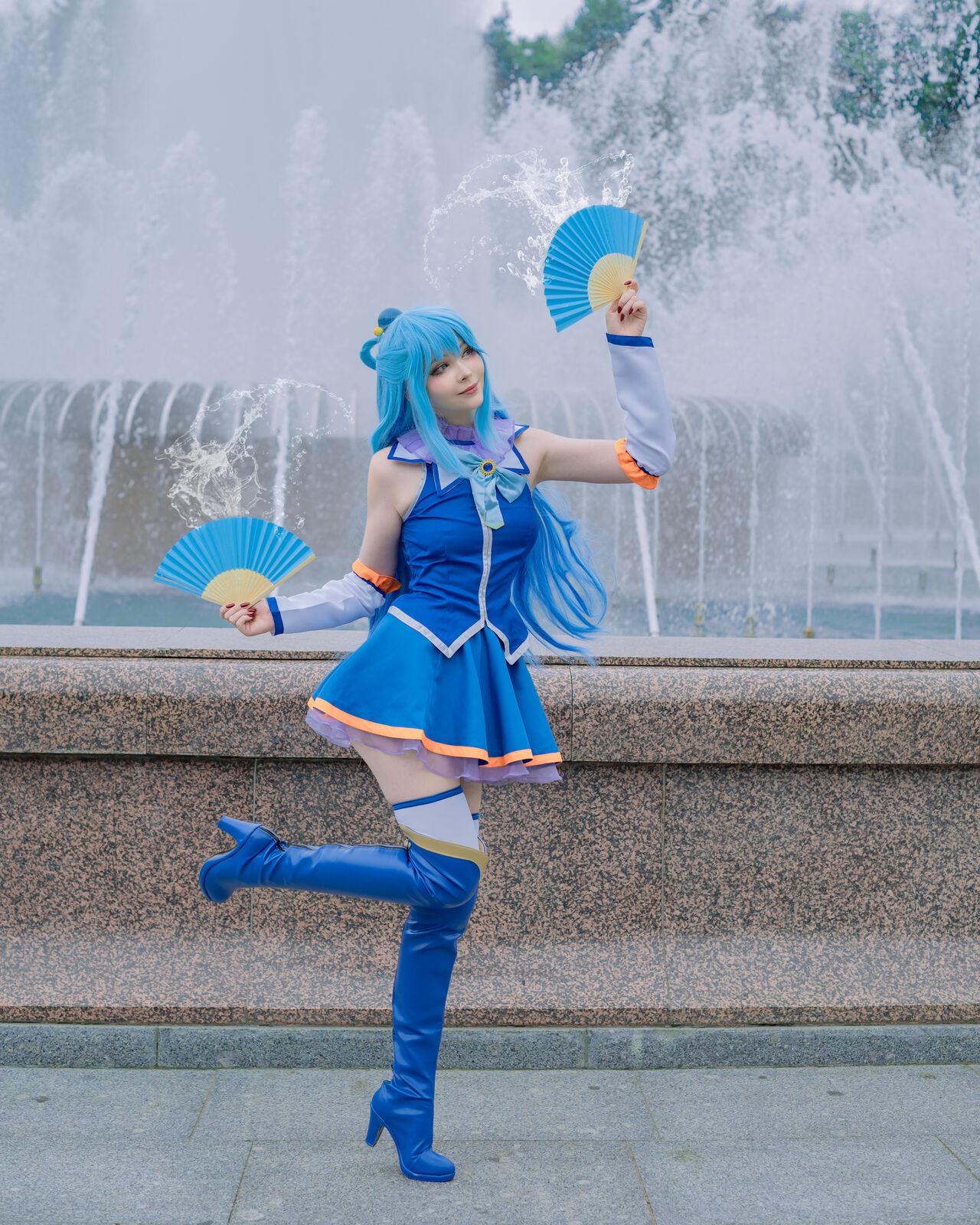Tsuki KonoSuba Aqua