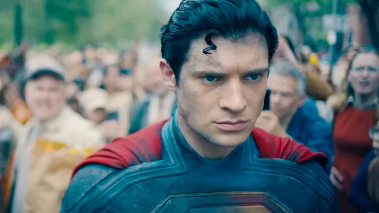 A esperança vive! Superman ganha trailer impecável