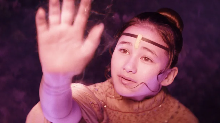 Atriz de Godzilla vs. Kong, Kaylee Hottle, morre aos 18 anos